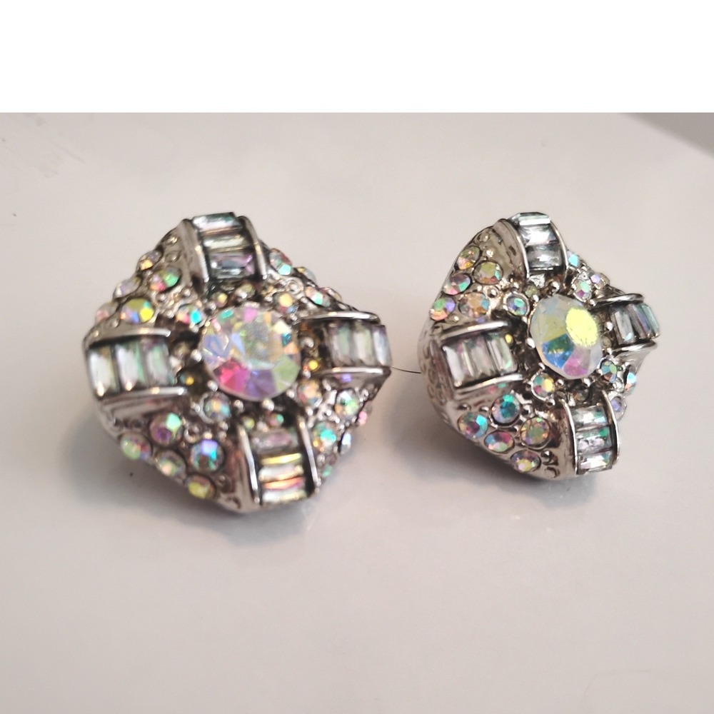 🩵'50s Aurora Borealis ClipOn Earrings Crystal Retro Vintage Soft Glam Coquette